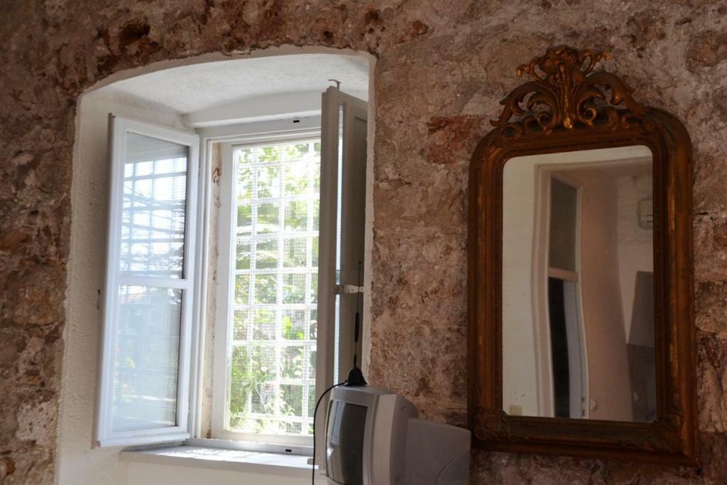 Stone House *